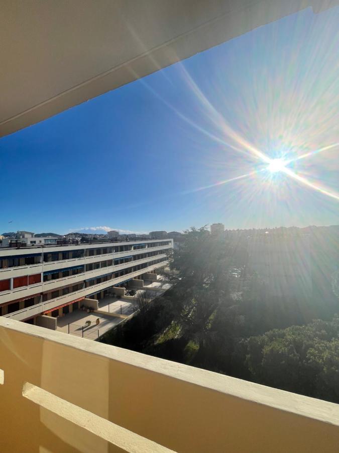 Frejus Plage - 50M2 Au Calme, Tout A Pieds Exteriör bild